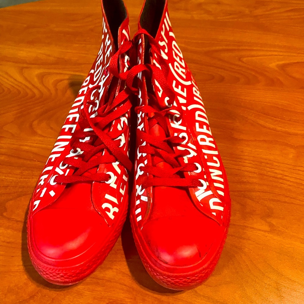Red High-Top Shoes - Picture 3 of 7